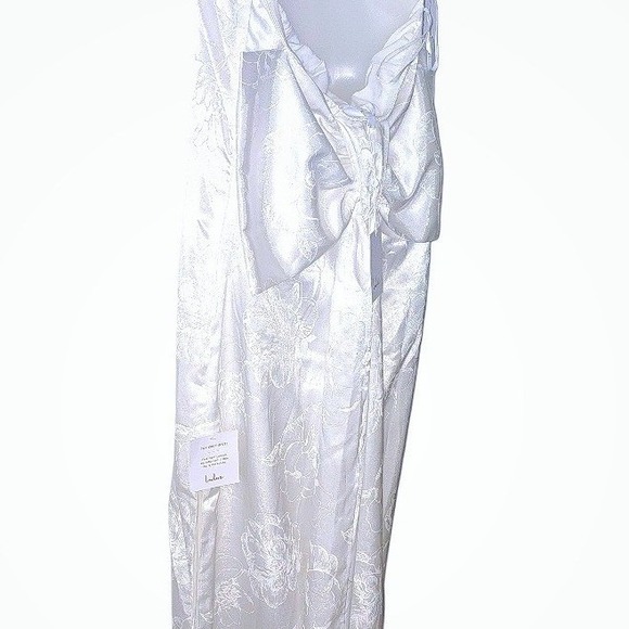 Lulu's Ivory Satin Jacquard Strapless Maxi Dress w/ Back Bow – Size S New - Picture 5 of 8